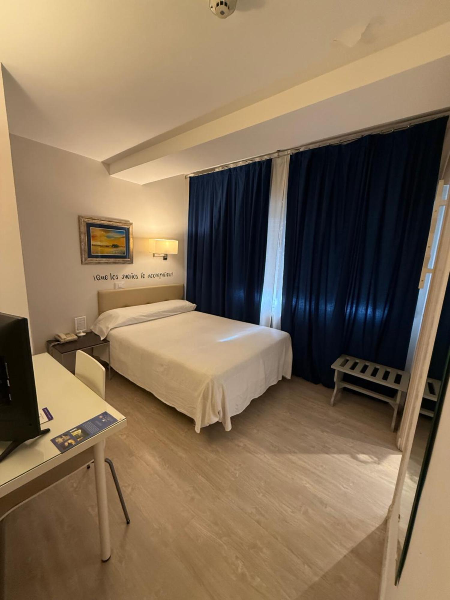 Hotel Virrey Arnedo Eksteriør billede